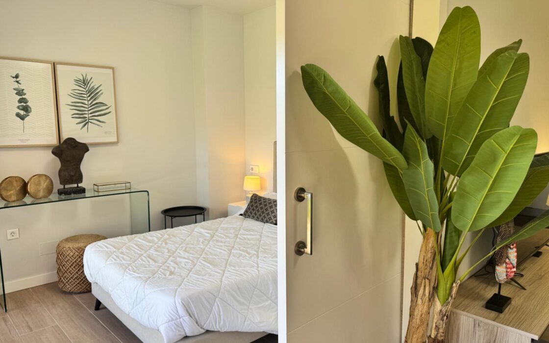 Апартаменты 3 комнатные в Ориуэла Коста с террасой