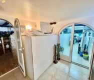 Вілла в Торрев’єсі 151 кв.м з приватним басейном та терасами