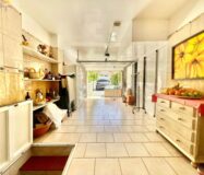 Вілла в Торрев’єсі 151 кв.м з приватним басейном та терасами