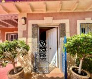 Вілла в Торрев’єсі 151 кв.м з приватним басейном та терасами