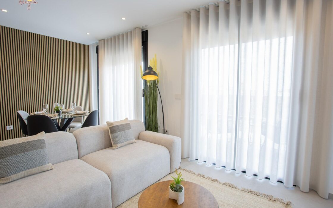 Квартира в Сан-Педро-дель-Пинатар 98,5 кв.м з терасою біля моря