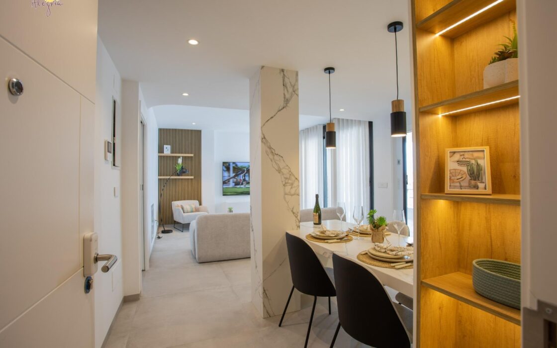 Квартира в Сан-Педро-дель-Пинатар 98,5 кв.м з терасою біля моря