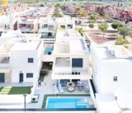 Современная вилла в Ла Эррада 138 кв.м с террасой у моря