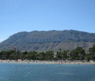 Новий житловий комплекс з терасою в долині Халон 84 кв.м