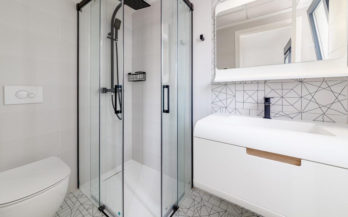 Вилла 210 кв.м с террасой и видом на море в Торревьехе