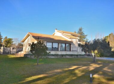 Будинок в Альбасете 350 кв.м з приватним басейном та терасою