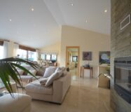 Будинок в Альбасете 350 кв.м з приватним басейном та терасою