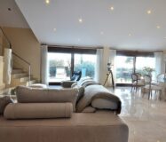 Будинок в Альбасете 350 кв.м з приватним басейном та терасою