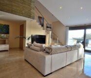 Будинок в Альбасете 350 кв.м з приватним басейном та терасою