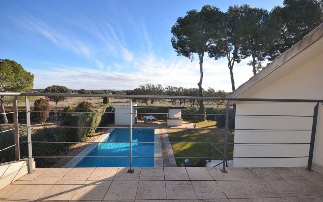 Будинок в Альбасете 350 кв.м з приватним басейном та терасою