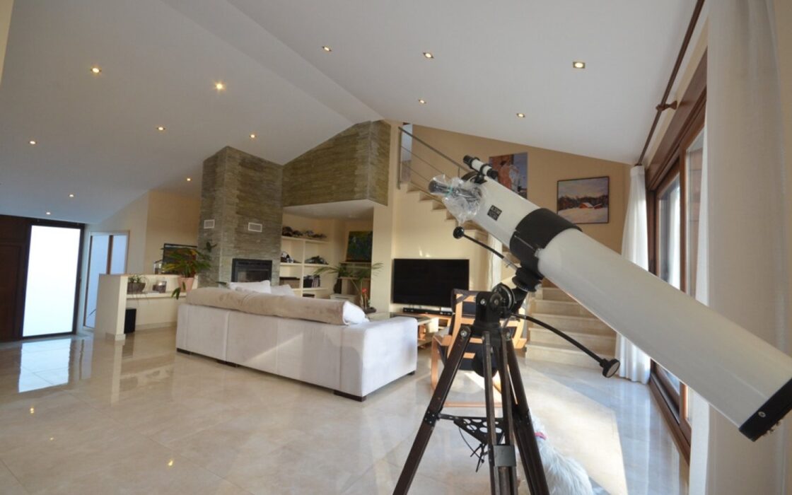 Будинок в Альбасете 350 кв.м з приватним басейном та терасою