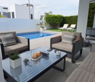 Дом в Benijofar 123 кв.м с частным бассейном у моря