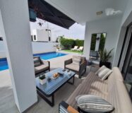 Дом в Benijofar 123 кв.м с частным бассейном у моря