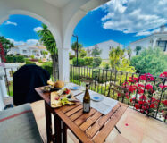 Апартаменты с террасой в El Paraiso 72 кв.м 3 комнаты