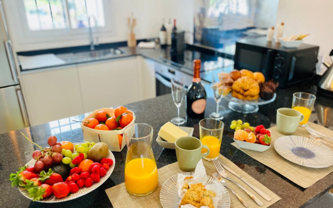 Апартаменты с террасой в El Paraiso 72 кв.м 3 комнаты