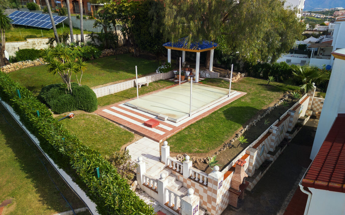 Очаровательная вилла в Андалусии с видом на море 105 кв.м