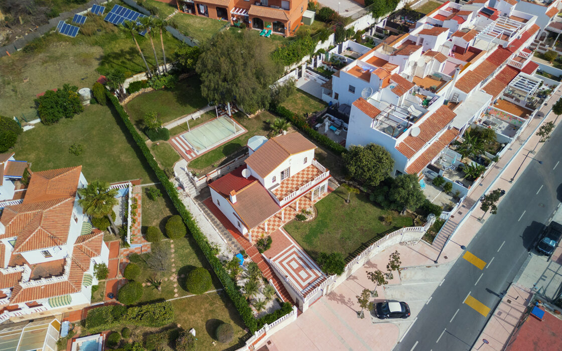 Очаровательная вилла в Андалусии с видом на море 105 кв.м