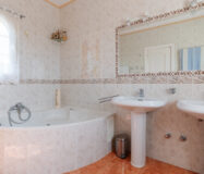 Очаровательная вилла в Андалусии с видом на море 105 кв.м