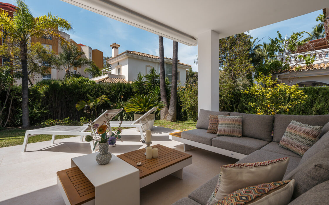 Вилла с террасой в Монте Биарритц, 196 кв.м, 5 комнат