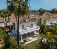 Вилла с террасой в Монте Биарритц, 196 кв.м, 5 комнат