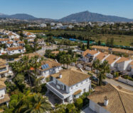 Вилла с террасой в Монте Биарритц, 196 кв.м, 5 комнат