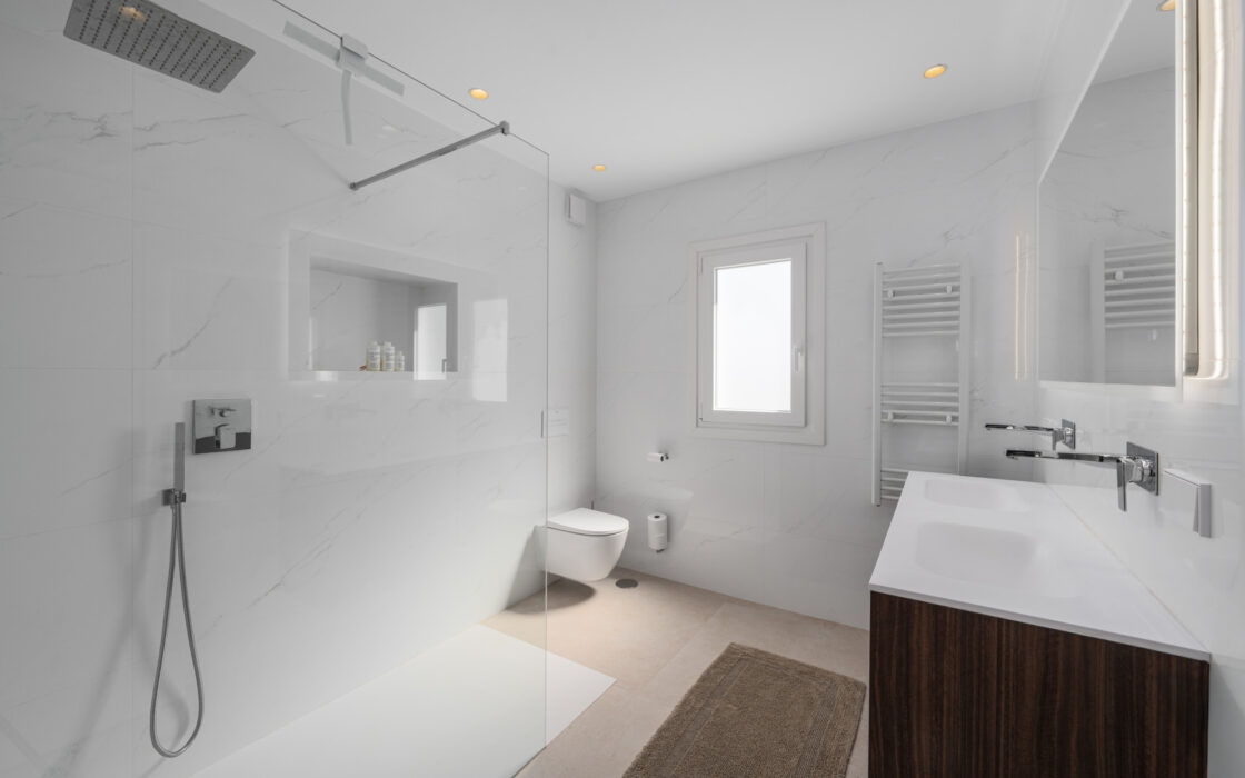 Вилла с террасой в Монте Биарритц, 196 кв.м, 5 комнат