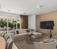 Вилла с террасой в Монте Биарритц, 196 кв.м, 5 комнат