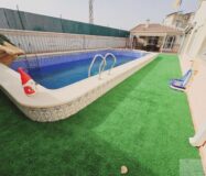 Вилла в Торревьехе 330 кв.м с террасой и бассейном