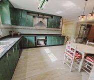 Вилла в Торревьехе 330 кв.м с террасой и бассейном