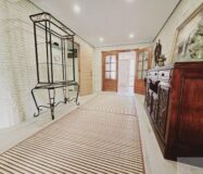 Вилла в Торревьехе 330 кв.м с террасой и бассейном