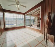 Вилла в Торревьехе 330 кв.м с террасой и бассейном