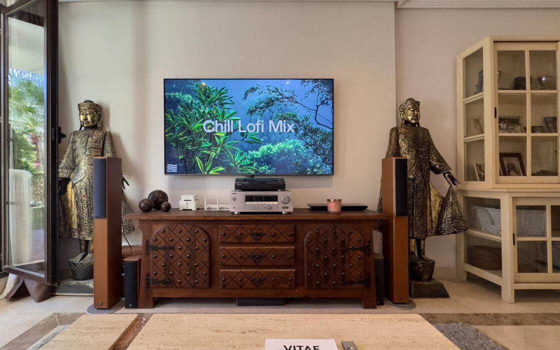 Квартира з садом та виходом до басейну в Los Arqueros 120 кв.м.