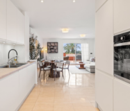 Квартира в Естепоні 109 кв.м з 2 спальнями та видом на море