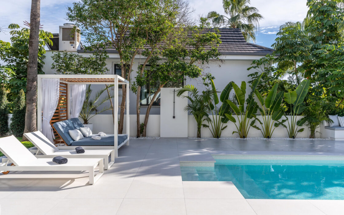 Современная вилла в Марбелье с террасой 405 кв.м