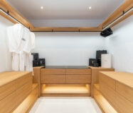 Современная вилла в Марбелье с террасой 405 кв.м