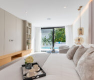 Современная вилла в Марбелье с террасой 405 кв.м