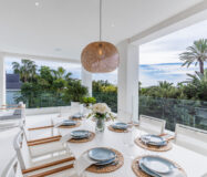 Современная вилла в Марбелье с террасой 405 кв.м