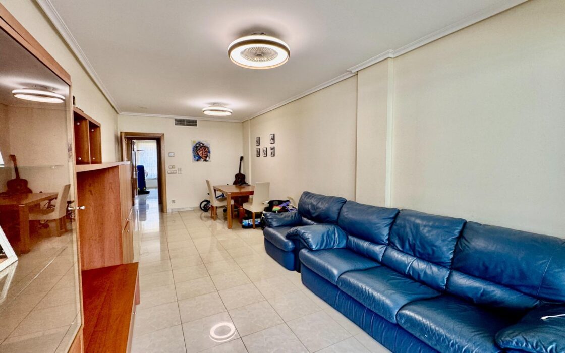 Квартира у моря в Ла Кала де Финестрат 120 кв.м с террасой