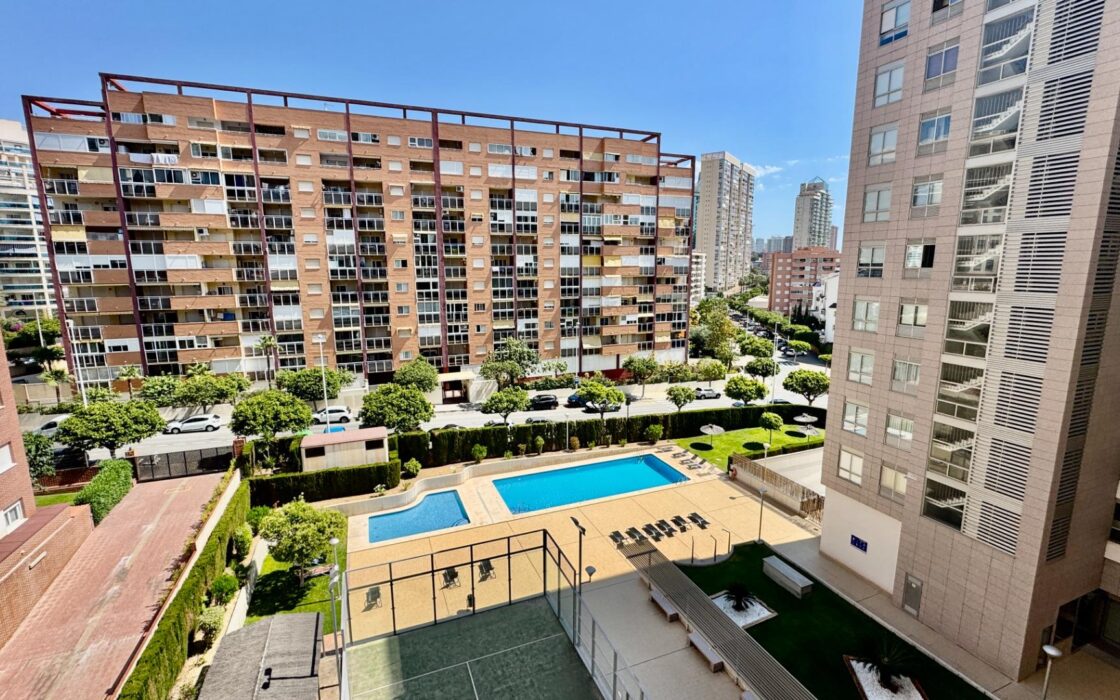 Квартира у моря в Ла Кала де Финестрат 120 кв.м с террасой