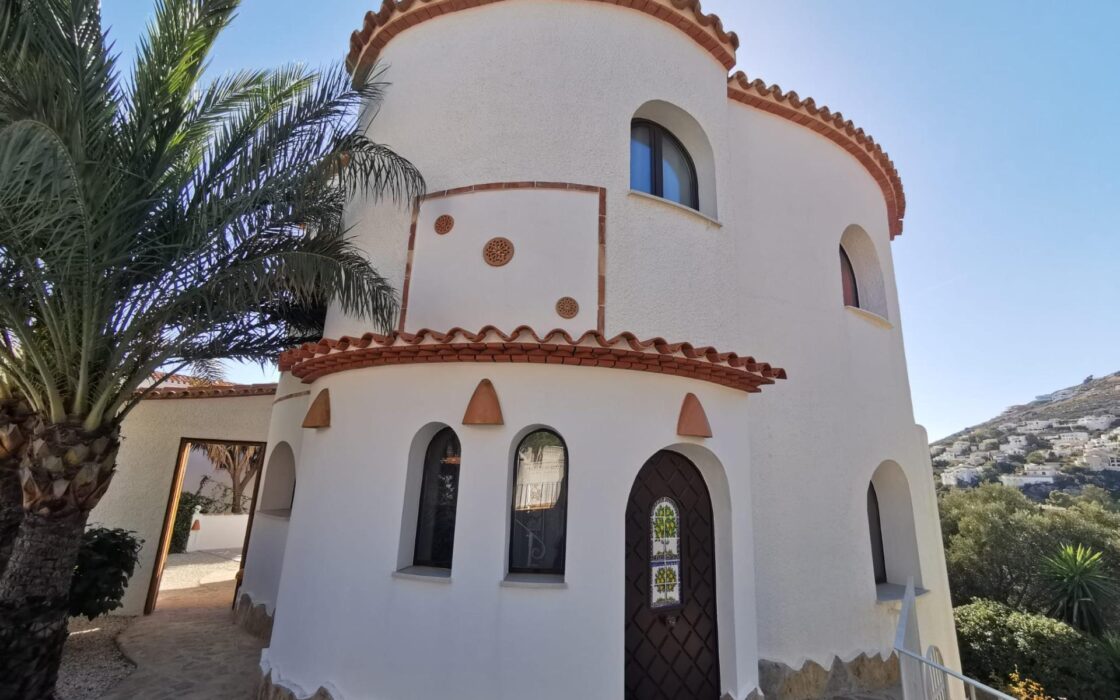 Вілла з 5 спальнями та видом на море в Cumbre del Sol