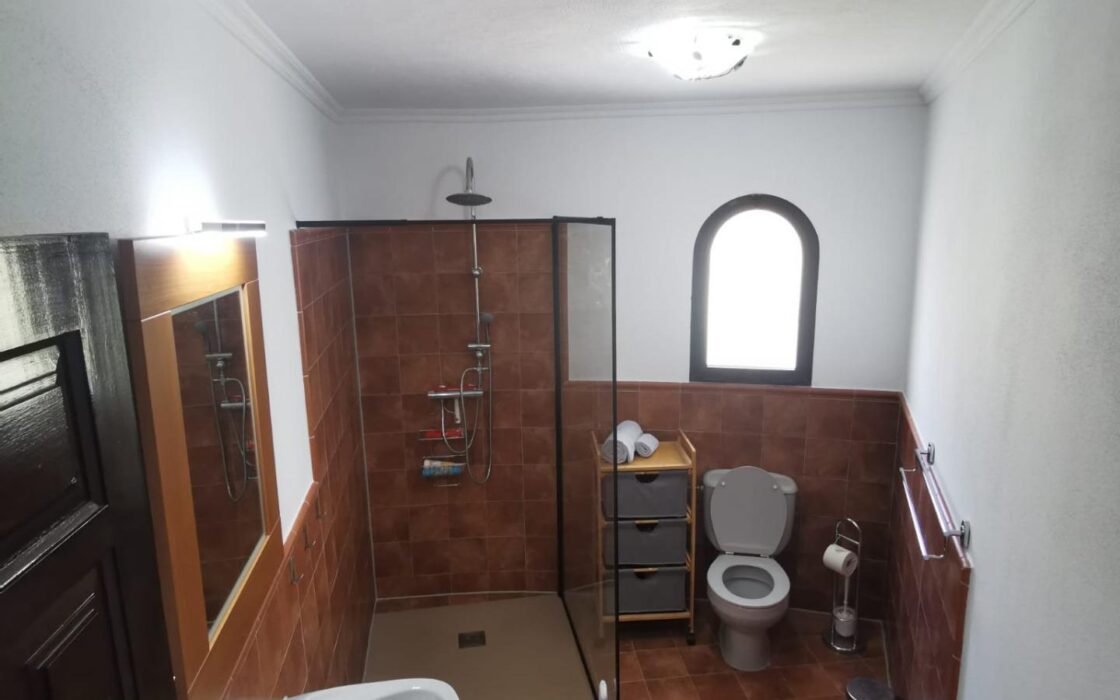 Вілла з 5 спальнями та видом на море в Cumbre del Sol