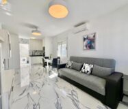 Дом в Торревьехе 60 кв.м с террасой в 4 км от моря