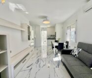 Дом в Торревьехе 60 кв.м с террасой в 4 км от моря