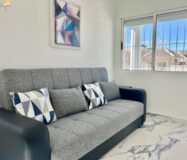 Дом в Торревьехе 60 кв.м с террасой в 4 км от моря