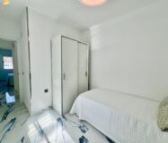 Дом в Торревьехе 60 кв.м с террасой в 4 км от моря