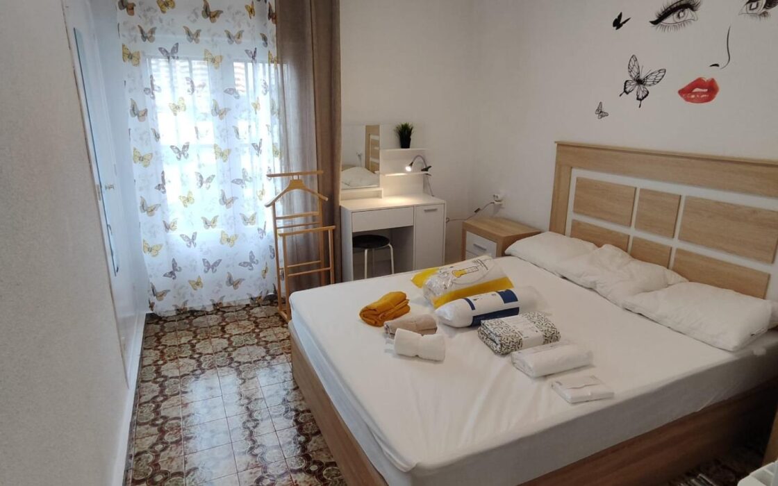 Простора квартира 82 кв.м в Аликанте з терасою