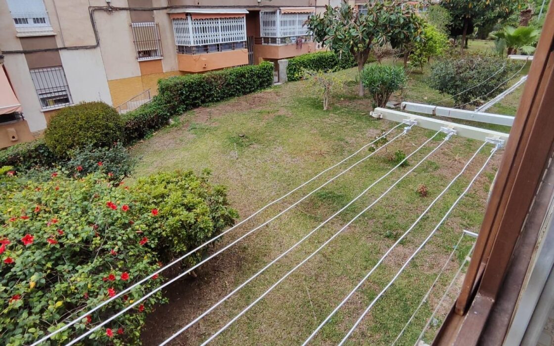 Простора квартира 82 кв.м в Аликанте з терасою