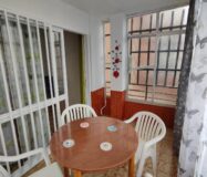 Простора квартира 82 кв.м в Аликанте з терасою