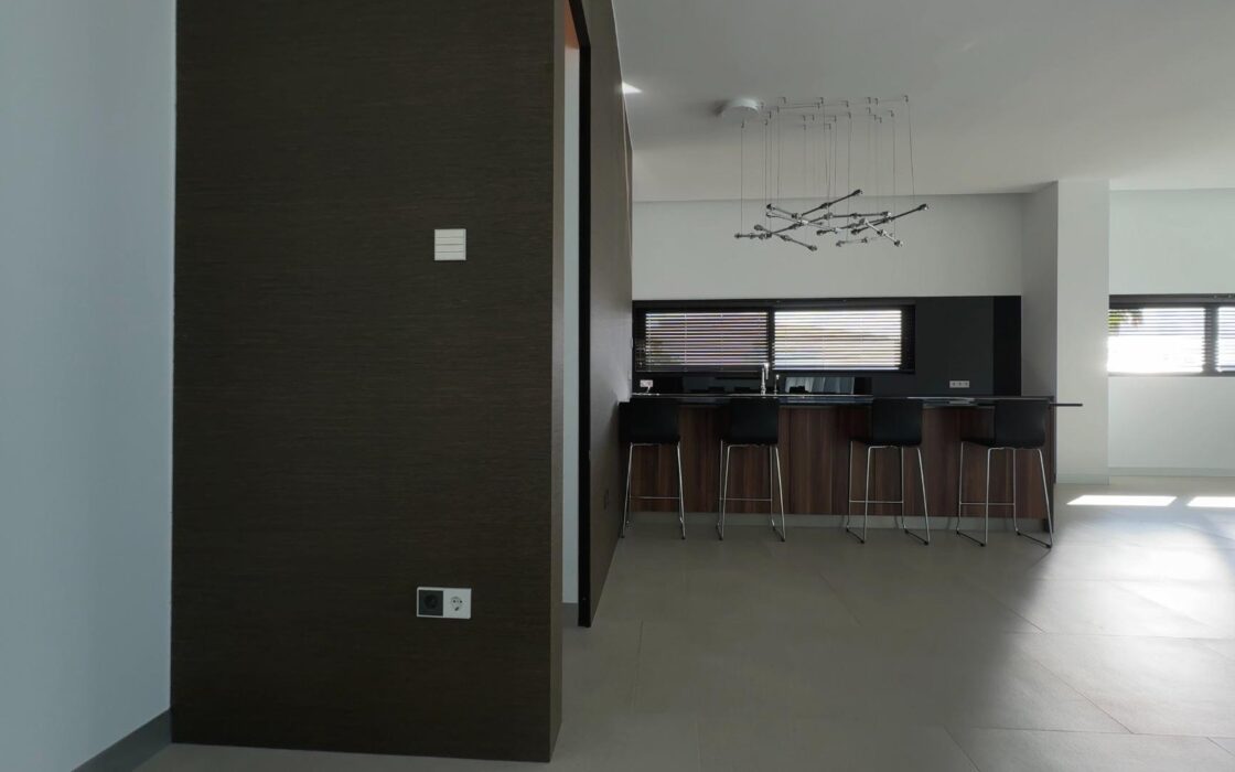 Елітна вілла в Сьерра-Кортині з терасами 650 кв.м