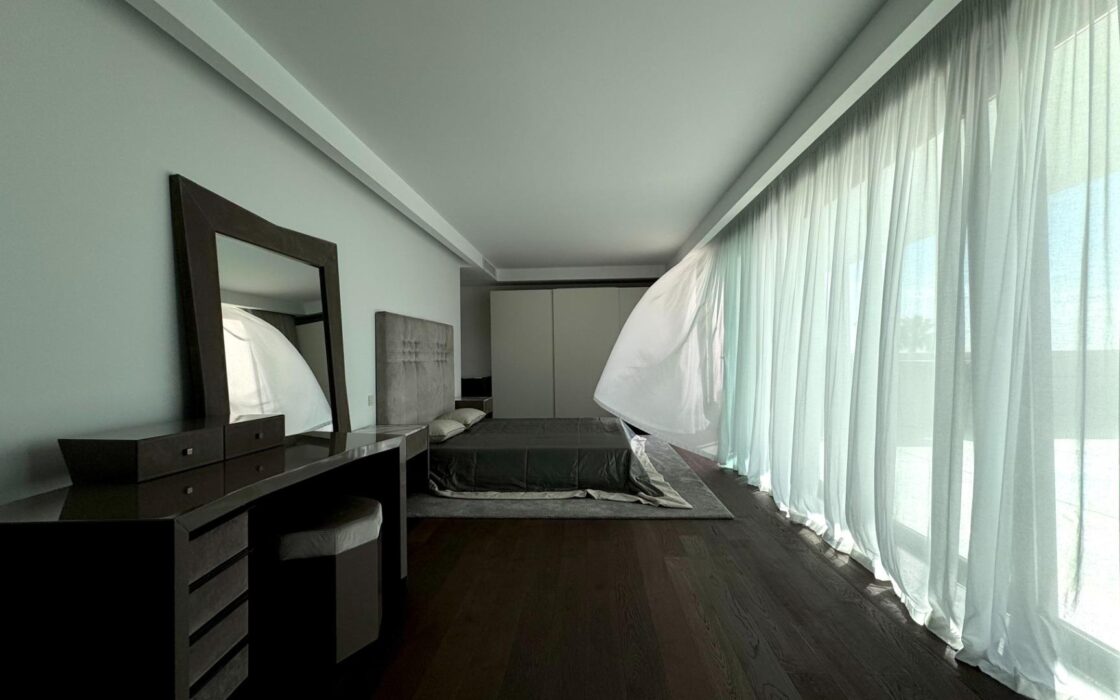 Елітна вілла в Сьерра-Кортині з терасами 650 кв.м